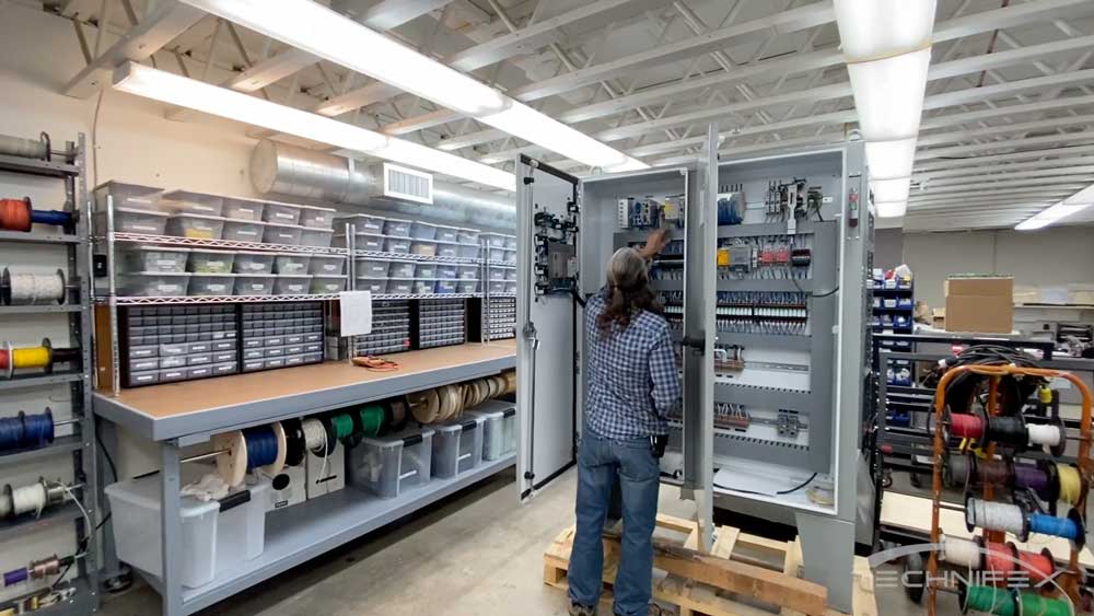 Electronics Department Image