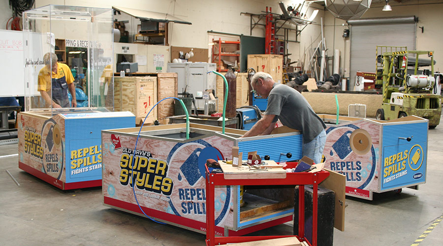 Old Navy Retail Display - Fabrication