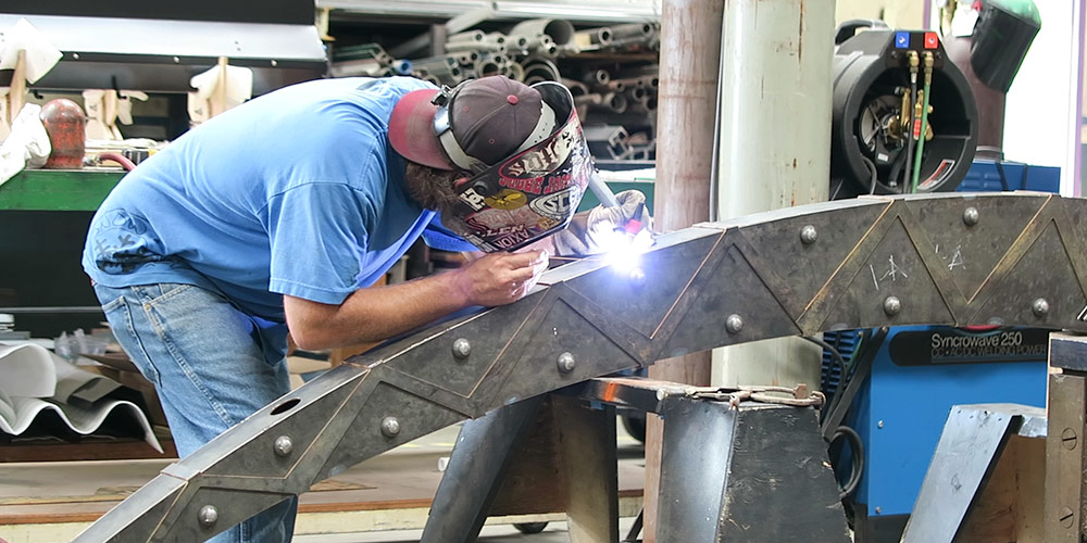 Fire Cauldrons - Fabrication